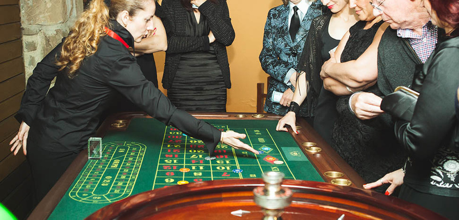 CASINO ROYALE  alebo aj  JAMES BOND PARTY-james-bond-casino-09.jpg